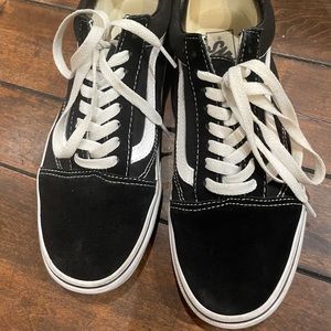 Vans old skool shoes